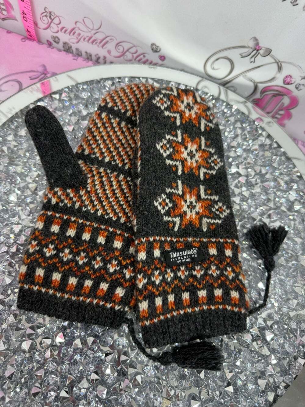 Gloves 3M Thinsulate Charcoal Gray, Orange & Cream Patterned Knit Mittens MITs